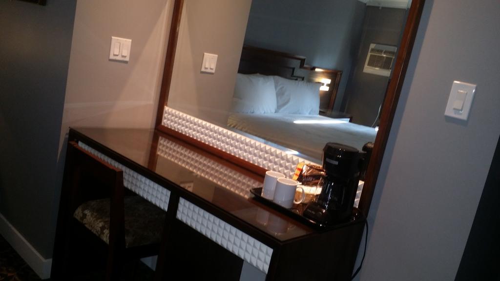 The Deluxe Hotel แวนคูเวอร์ ห้อง รูปภาพ