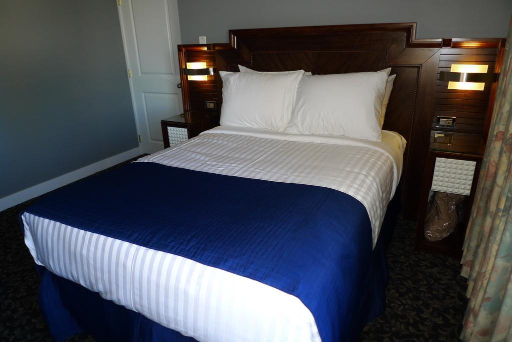 The Deluxe Hotel แวนคูเวอร์ ห้อง รูปภาพ